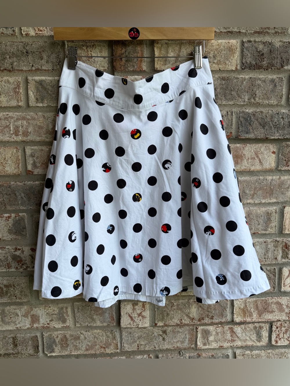 🍒💣 Loungefly Minnie Mouse inspired mini skirt